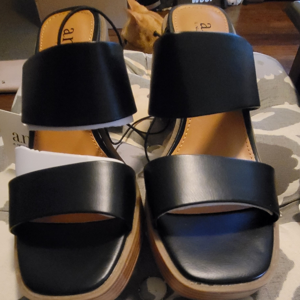 NWT a.n.a Sanger Black Sandals 8.5